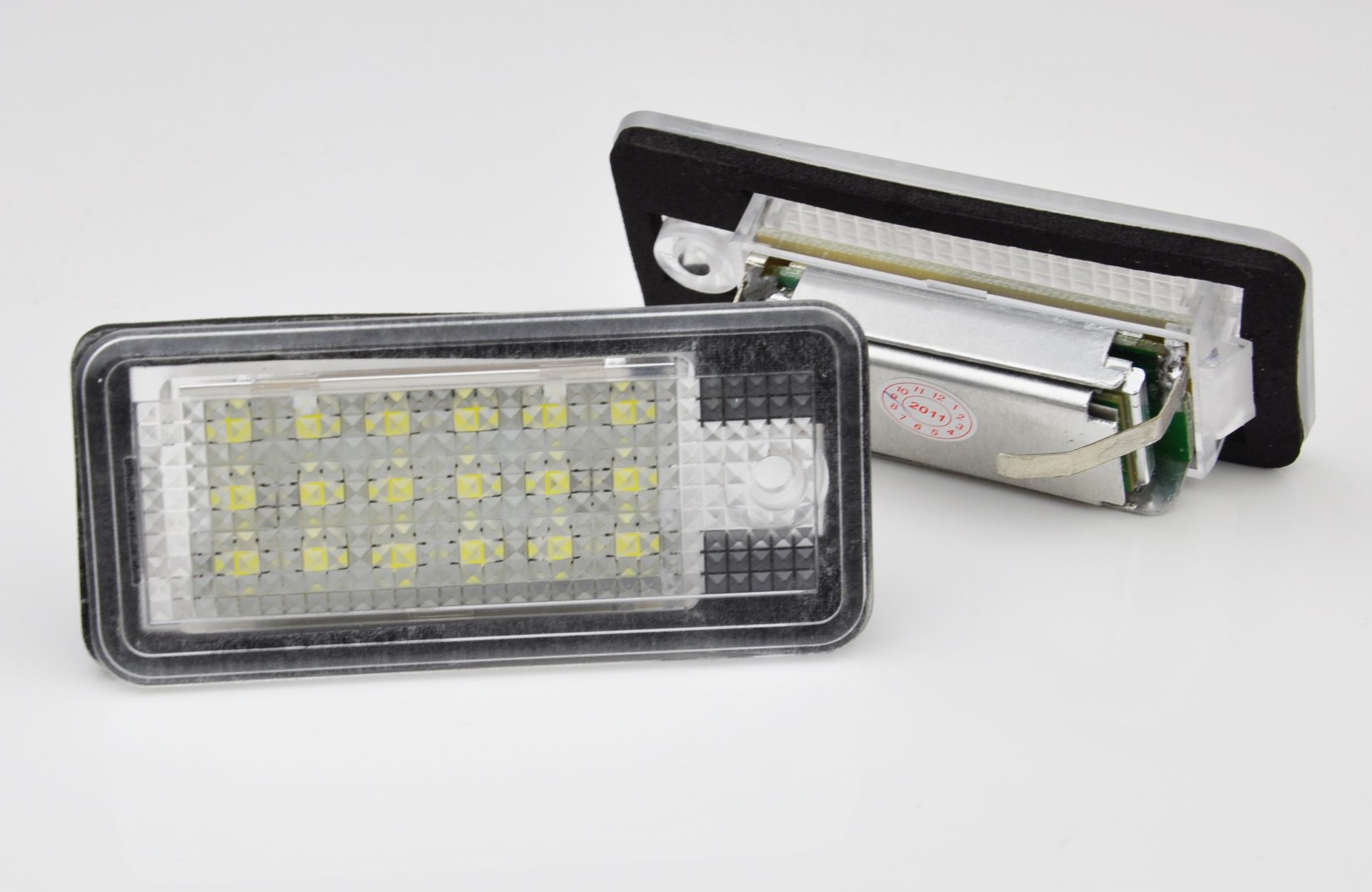 products/267/vinstar_audi_q7 svtlo tablice a3.jpg - LED SIJALICE ZA OSVETLJENJE TABLICE - AUDI 030804 - Xenon Svetla Beograd
